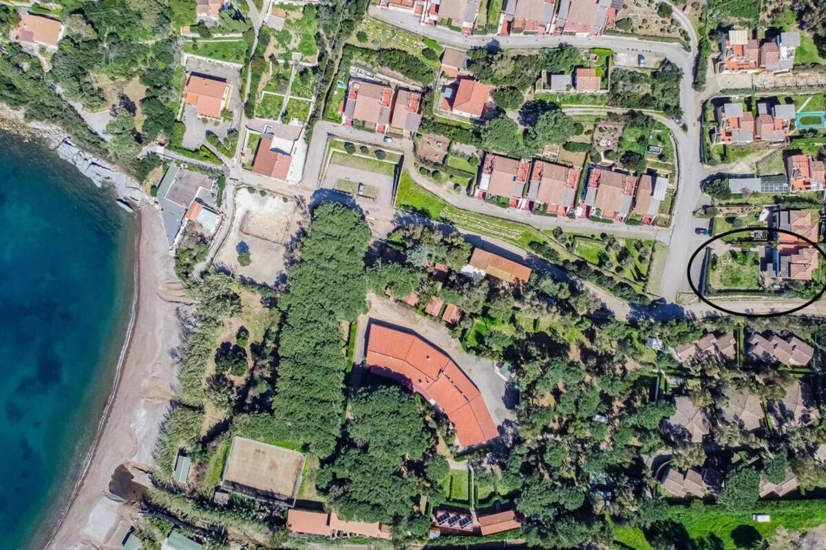 Villa Acquasalata Nisporto Buitenkant foto