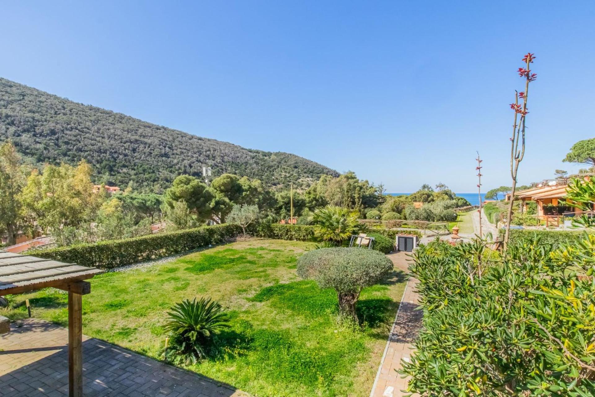 Villa Acquasalata Nisporto Buitenkant foto