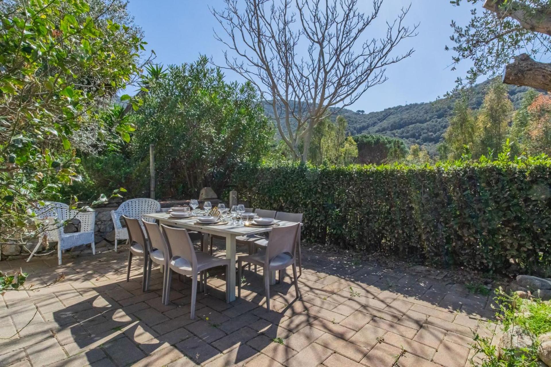Villa Acquasalata Nisporto Buitenkant foto